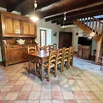 Semesterbostad Le De La Ferme D Issac *