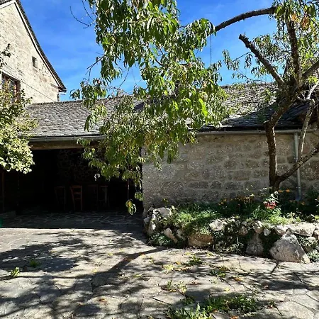 בית נופש Le De La Ferme D Issac *