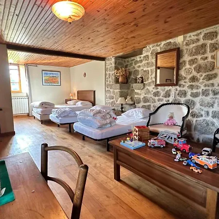 Le De La Ferme D Issac